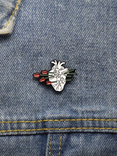 PIN CORAZON ROSAS